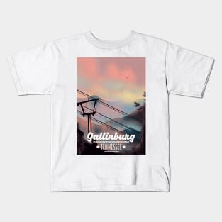 Gatlinburg, Tennessee travel poster. Kids T-Shirt